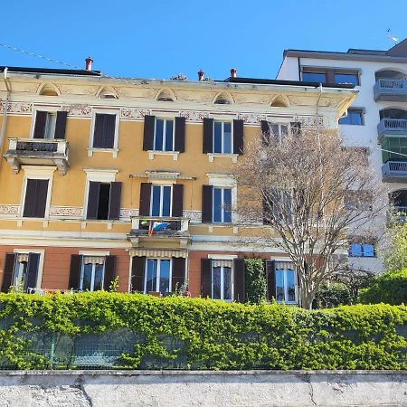 Attico Dei Castelli Apartman Verbania Kültér fotó