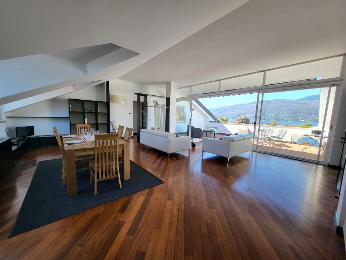 Attico Dei Castelli Apartman Verbania Kültér fotó