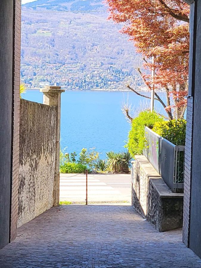 Attico Dei Castelli Apartman Verbania Kültér fotó